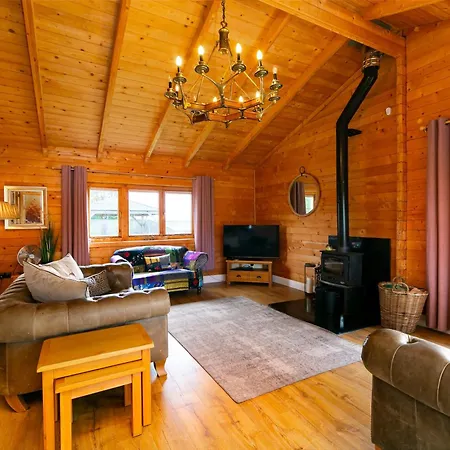Sleeps6- Hot Tub- Pet Friendly- Log Burner Γιορκ