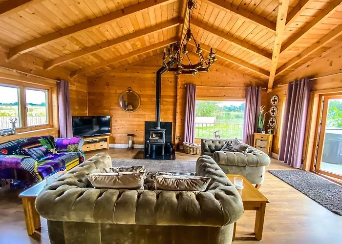 Σπίτι διακοπών Sleeps6- Hot Tub- Pet Friendly- Log Burner Γιορκ